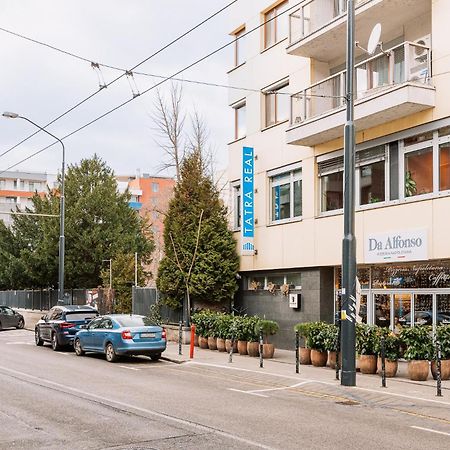 Skau 2 Old Town Family & Business Apartment 2 Floor Free Parking Bratislava Ngoại thất bức ảnh